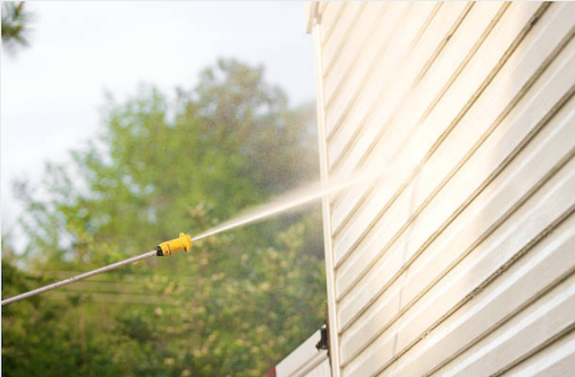 pressure washing a home in new berlin
